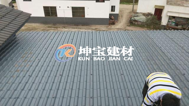 故鄉(xiāng)的老房子，承載著許多我們兒時(shí)的回憶